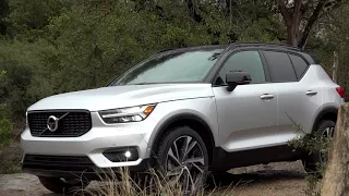 Volvo XC40 2019| First Drive | with Steve Hammes | TestDriveNow