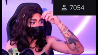 Cuando te dan host de 7,000 personas vestido de Mujer