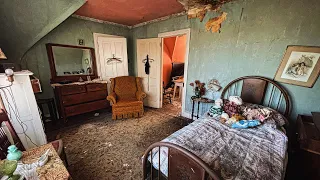 Stunning Abandoned Grandmas Time Capsule House w/ Everything Left Behind up North in New York