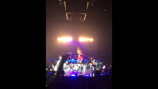 Enrique Iglesias Stand By Me live - Paris Bercy 21 Nov 2014