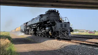 Union Pacific Big Boy 4014 comes to Kearny Nebraska.