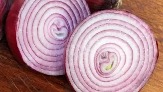 The Real Reason Onions Make You Cry