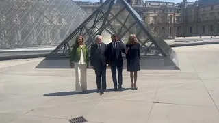 Mattarella al Louvre inaugura con Macron la mostra "Napoli a Parigi"