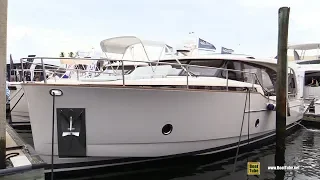 2019 Greenline 40 Hybrid Motor Boat - Walkaround - 2018 Fort Lauderdale Boat Show
