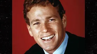 "Love Story" Actor Ryan O"Neal 1941-2023 Memorial Video