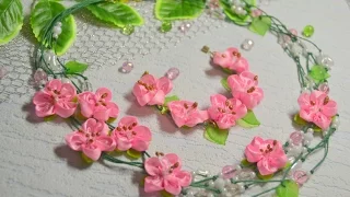 Колье с цветочками / Necklace with flowers