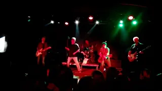 Partibrejkers -  Zemljotres LIVE