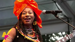 Fatoumata Diawara - Ou Y' An Ye - LIVE at Afrikafestival Hertme 2019