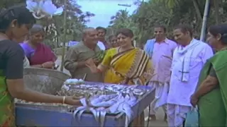 Golmaal Govindam Movie Scenes - Y Vijaya funny Rowdism as Vegetable seller - Rajendra Prasad, Anusha