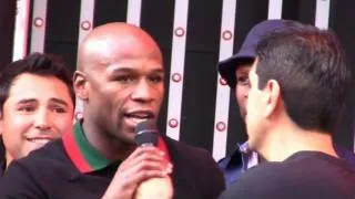 Floyd Mayweather disses Oscar de la Hoya