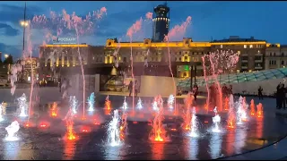 Фонтанная площадь! Цветомузыкальный фонтан на Павелецкой. (№ 3: Венгерский танец)