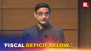 Economic Advisor Sanjeev Sanyal Says 'Fiscal Deficit Below Than Last Year And Pre-pandemic Phase'