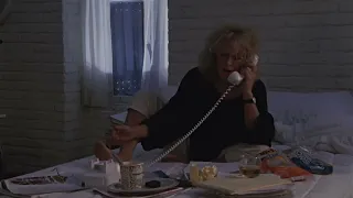 Fatal Attraction: Operator Scene (1987)