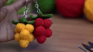 💕WoW💕Crochet beautiful grapes keychain/fruit keychain/Tığ işi güze üzüm Anahtarlık/Sarita's creation