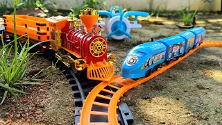 Unboxing dan Merakit Mainan Kereta Api Dinosaurus Train, Kereta Api Thamos & Friends