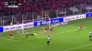 Golo do benfica no último minuto no bessa!!