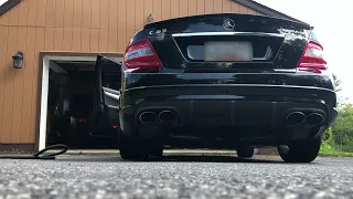 Mercedes C63 AMG Stock Exhaust Sound (LOUD 6.2L V8)