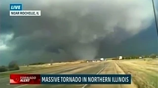 Rochelle Illinois Tornado April 9, 2015 - Weather Channel Live