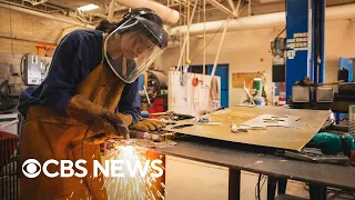 Gen Z ditching 4-year colleges for trade schools, Wall Street Journal reports