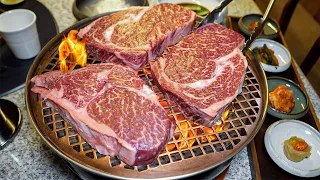 The insanely delicious Korean-style beef BBQ!! Charcoal grilled beef, Hanwoo - Korean food