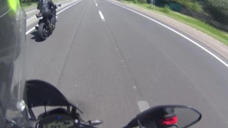 Roll on Yamaha MT09 VS Kawasaki Z1000SX