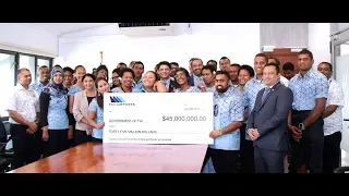 Fijian Attorney-General, Hon. Aiyaz Sayed-Khaiyum receives dividend cheque from Fiji Airports