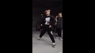 [CHANGMIN (Q / 큐) FOCUS] bad guy - Billie Eilish / Koosung Jung Choreography with THE BOYZ