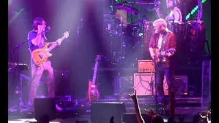 Goose & Trey Anastasio crush "Wysteria Lane" 11/11/22 Lowell, MA