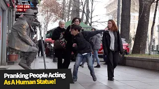 Pranking People As A Human Statue! 🤣