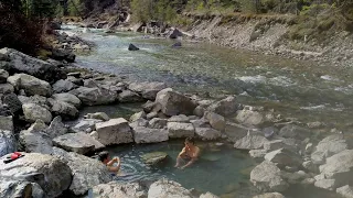 lussier hot springs near Radium, BC,  🇨🇦