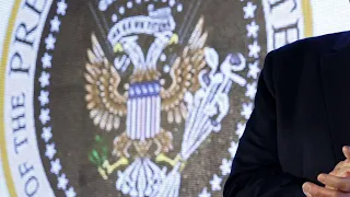 Altered presidential seal used at Trump speech