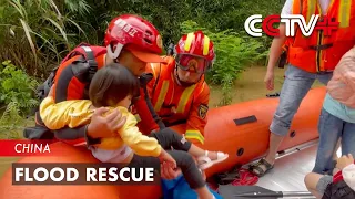 Rain-triggered Floods Prompt Dramatic Rescue Operations in Guangdong, Jiangxi, Fujian