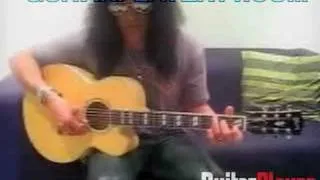 Slash Plays Paradise City, Acoustic