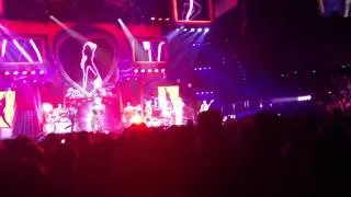 Pink- slut like you- live the truth about live tour