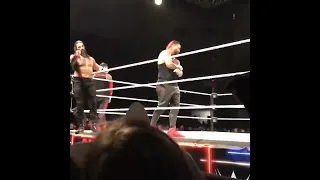 Roman Reigns talk with young fan 😍