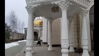 Беной. Красавица Мечеть.