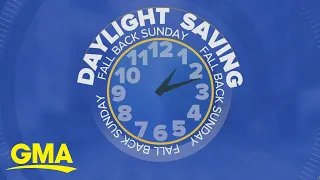 Setting clocks back as daylight saving time ends | GMA