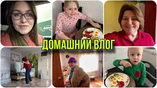 Vlog 🇩🇪🇷🇺бабушку срочно увезли в деревню / сюрприз для Софии  / влоги из Германии и России