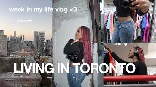living in toronto | weekly student vlog, thrifting, friends, going to a concert alone + more