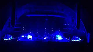 Linkin Park - Iridescent live Hollywood 2017