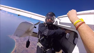 FF1 Coaching at Skydive Algarve - Learning to sit fly