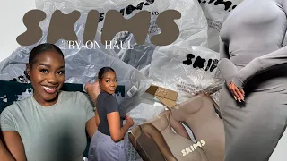 HUGE $700 SKIMS TRY ON HAUL 2023 || I TRIED SKIMS VIRAL PIECES || (FIRST IMPRESSION)