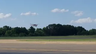 Cessna 172 1974J landing