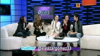 Violeta Isfel, Danna Paola y Eleazar en el programa Mojoe