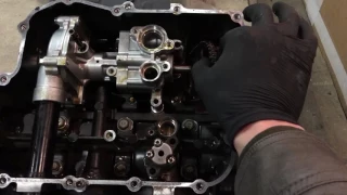 09-14 Yamaha R1 Oil/Coolant Pump Removal