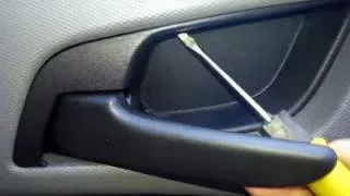 Снятие обшивки двери Chevrolet Aveo II 2012 г.в.