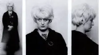 Prison officer takes his daughter to visit child killer Myra Hindley.