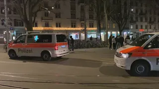 Zürich ZH: Polizeieinsatz im Kreis 1 – Mehrere Jugendliche kontrolliert und weggewiesen