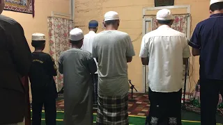 Shalat magrib di rumah hj Ambar sementara langgar di pugar 12 nov 2023