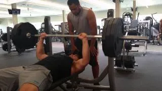 Jeremy Burchett bench press 315x2